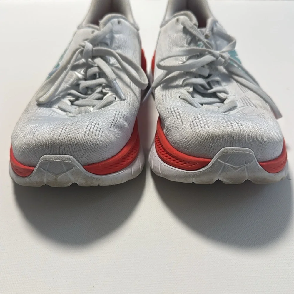 Hoka One One Mach 4 Women's Sneakers Size 8B Workout Running Gym Training - Picture 4 of 7